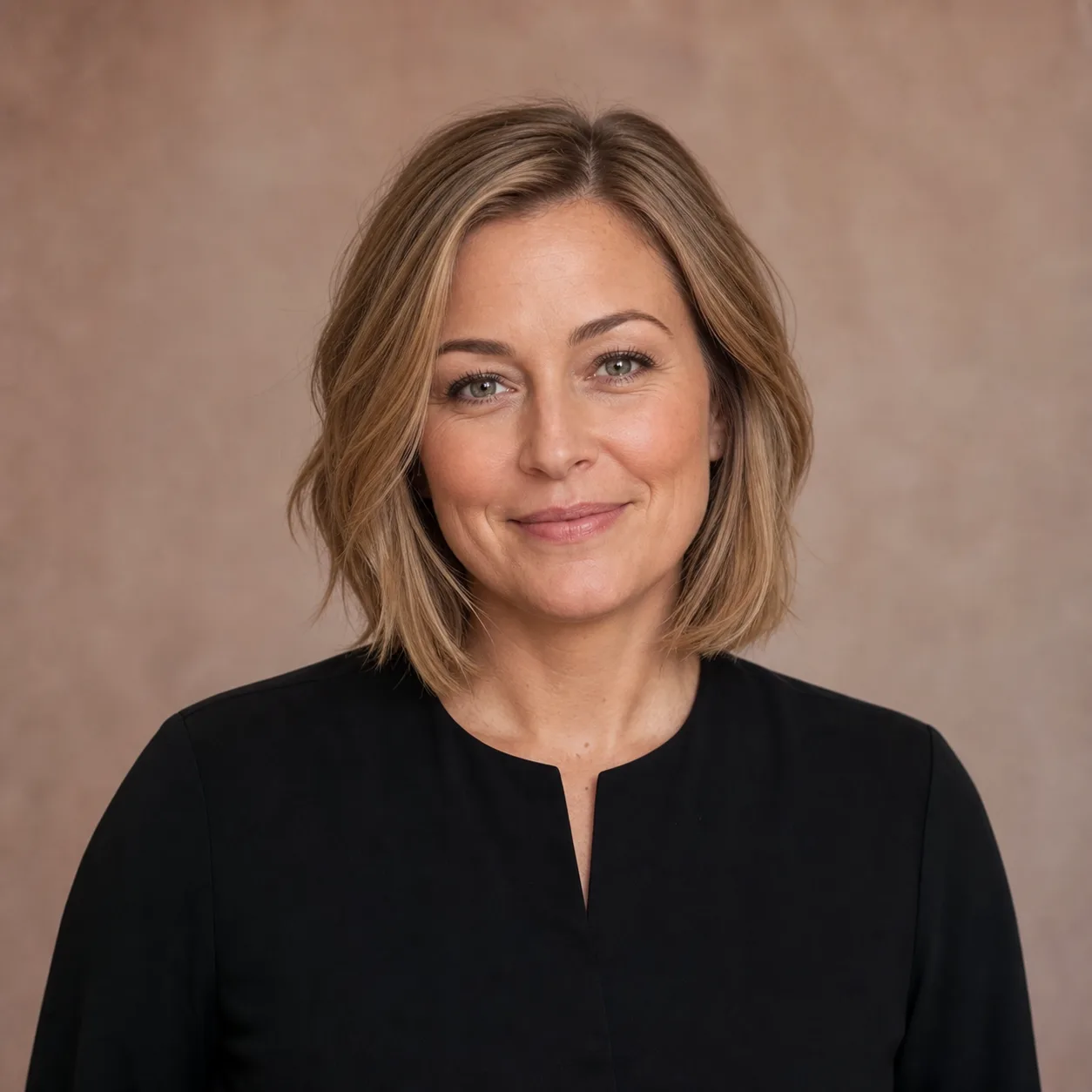 Portrett av frisør Sara